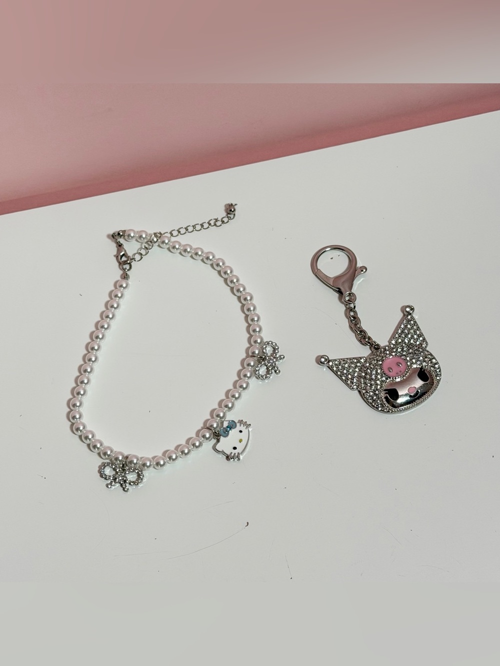 Y2K mcbling Sanrio x forever21 hello kitty and Kuromi bag charms